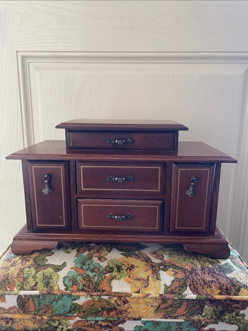 Vintage Wood Jewelry Box Organizer in Dark Brown with music box